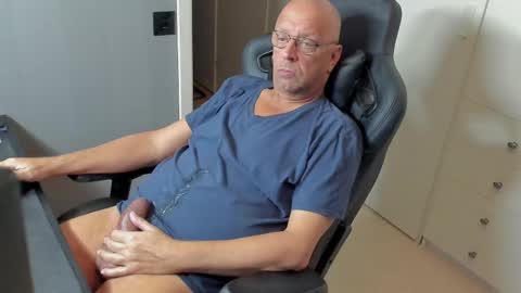 bobo_k online show from 02.12.25