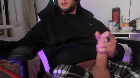 Snapshot of bodyking69 chatting on 01.19.25 bodyking69 online show from 01.19.25