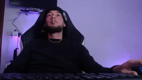 Snapshot of bodyking69 chatting on 02.03.25 bodyking69 online show from 02.03.25