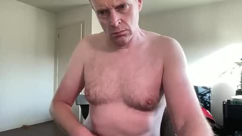 Snapshot of boegieboy76 chatting on 11.21.25 ask me online show from 11.21.25