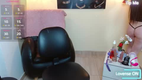 Paris online show from 01.08.26