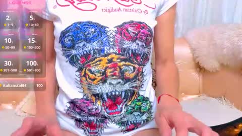 Mia online show from 10.23.25