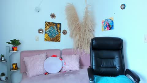  Salma Independent Model online show from 02.07.25