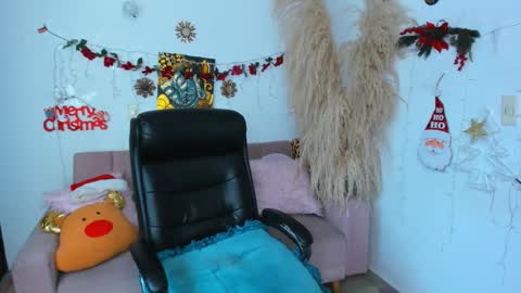  Salma Independent Model online show from 12.13.25