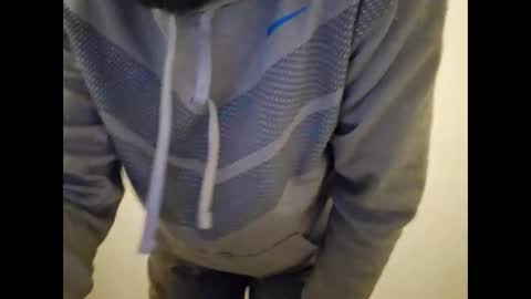 bombinshaman online show from 02.12.25