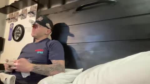 boner4you1994 online show from 02.19.25