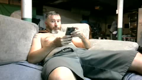 Snapshot of bongripingclitlicker chatting on 05.21.26 bongripingclitlicker online show from 05.21.26