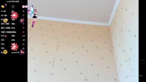 Snapshot of boni_nell__ chatting on 09.19.25 Nell online show from 09.19.25