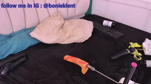 bonieklent online show from 03.11.25