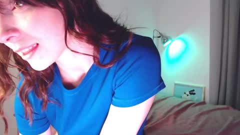 Snapshot of bonjourlabelle chatting on 07.06.26 Mary 3 live time content 18 online show from 07.06.26