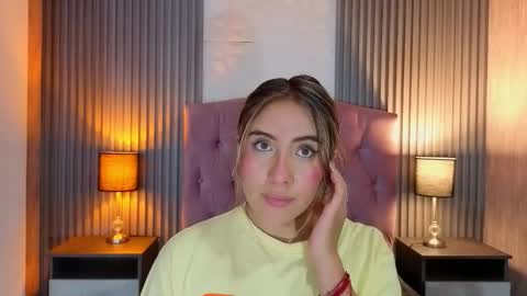 Snapshot of bonnali_lune chatting on 03.21.26 bonnali_lune online show from 03.21.26