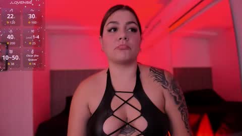 Snapshot of bonnie_an chatting on 09.29.25 Bonnie online show from 09.29.25