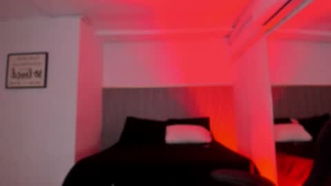 Snapshot of bonnie_an chatting on 11.05.25 Bonnie online show from 11.05.25