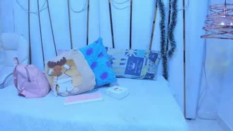 Bonnie online show from 12.21.25