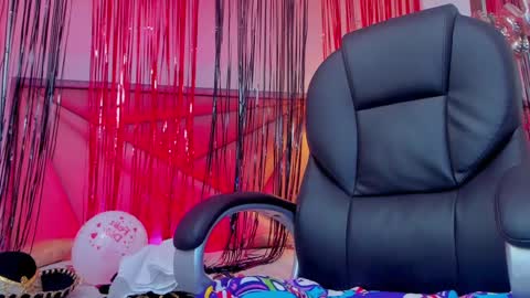   online show from 02.15.25