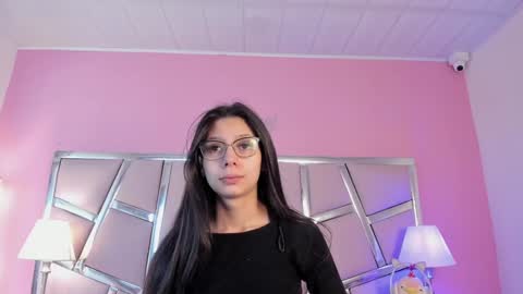 Snapshot of bonniepark_ chatting on 12.27.24 Bonnie online show from 12.27.24