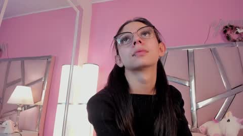 Snapshot of bonniepark_ chatting on 12.27.24 Bonnie online show from 12.27.24