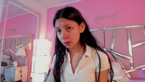 Snapshot of bonniepark_ chatting on 01.04.25 Bonnie online show from 01.04.25