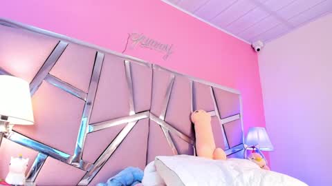 Snapshot of bonniepark_ chatting on 01.27.25 Bonnie online show from 01.27.25