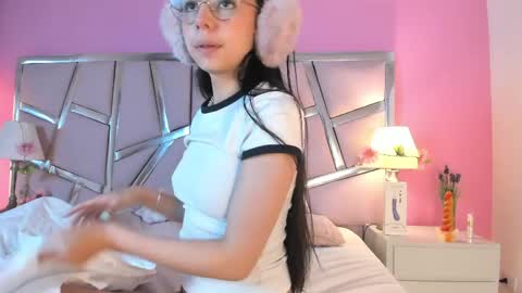 Bonnie  online show from 05.04.26