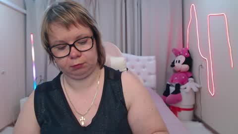 Snapshot of bonnnyboobsy chatting on 05.19.26 bonnnyboobsy online show from 05.19.26