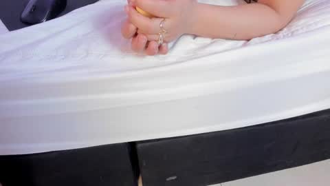 bonny_and_carrot online show from 10.22.25