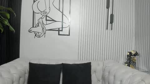 Snapshot of bonny_petite chatting on 02.21.26 Vicky online show from 02.21.26