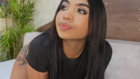 Snapshot of bonny_watson chatting on 04.08.26 Bonny online show from 04.08.26