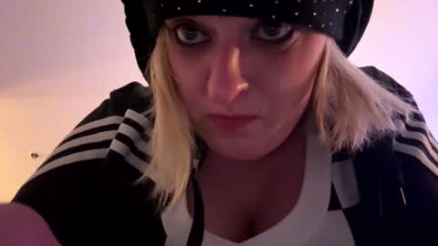 boobookittyfuxx online show from 04.19.26