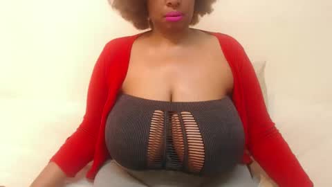 boobyqueen online show from 02.17.25