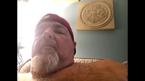 Snapshot of boolika chatting on 10.20.25 Boolika online show from 10.20.25