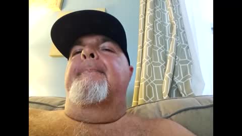 Snapshot of boolika chatting on 10.23.25 Boolika online show from 10.23.25