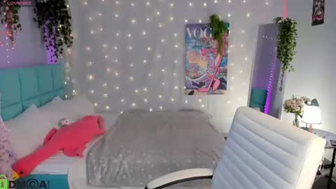 Snapshot of booozekirs_ chatting on 06.23.26 Milena online show from 06.23.26