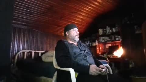 Booshwa online show from 12.26.24