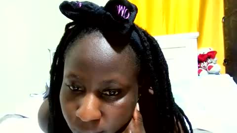 bootyliciouske online show from 06.10.26