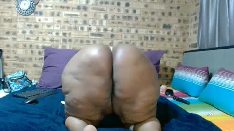 bootytwerkxxx online show from 04.01.26