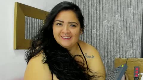   online show from 04.10.26