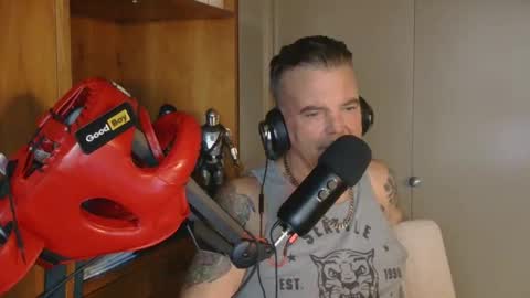 Snapshot of boss1420 chatting on 11.25.25 BOSS online show from 11.25.25