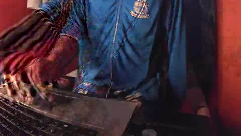 boss_playa98 online show from 02.18.25