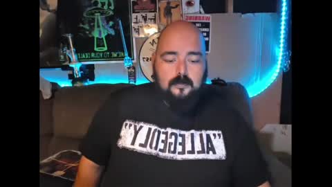 Snapshot of bossdeuce420 chatting on 04.18.26 bossdeuce420 online show from 04.18.26