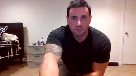 Snapshot of bosslife505050 chatting on 11.17.25 The Italian Boss online show from 11.17.25