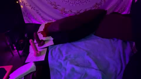 BossMom online show from 01.27.25