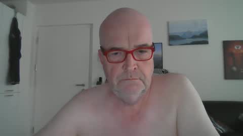 boston1967524903 online show from 01.26.25