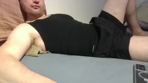 Snapshot of bottomtsinner chatting on 10.08.25 bottomtsinner online show from 10.08.25