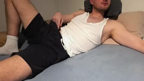 Snapshot of bottomtsinner chatting on 05.01.26 bottomtsinner online show from 05.01.26