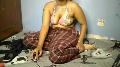 botty_queen online show from 04.20.26