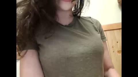 Bouncy Queen Majesty online show from 09.30.25