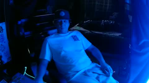 Bowerboi1217 online show from 11.30.25