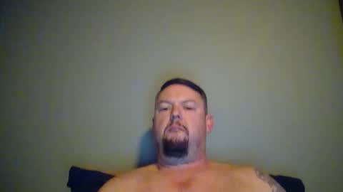 Snapshot of bowtieguy84 chatting on 04.24.26 bowtieguy84 online show from 04.24.26