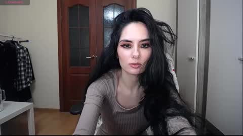 Helen  online show from 01.13.26